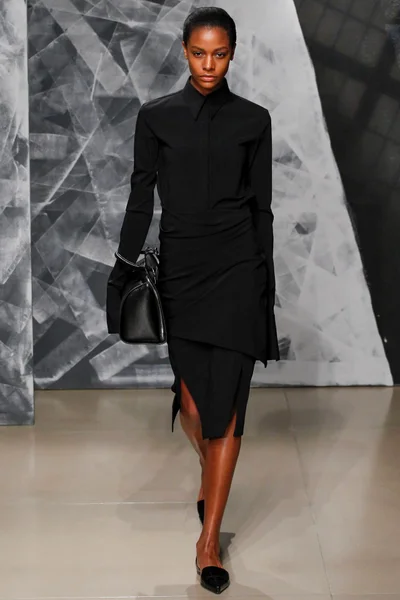 Look 13